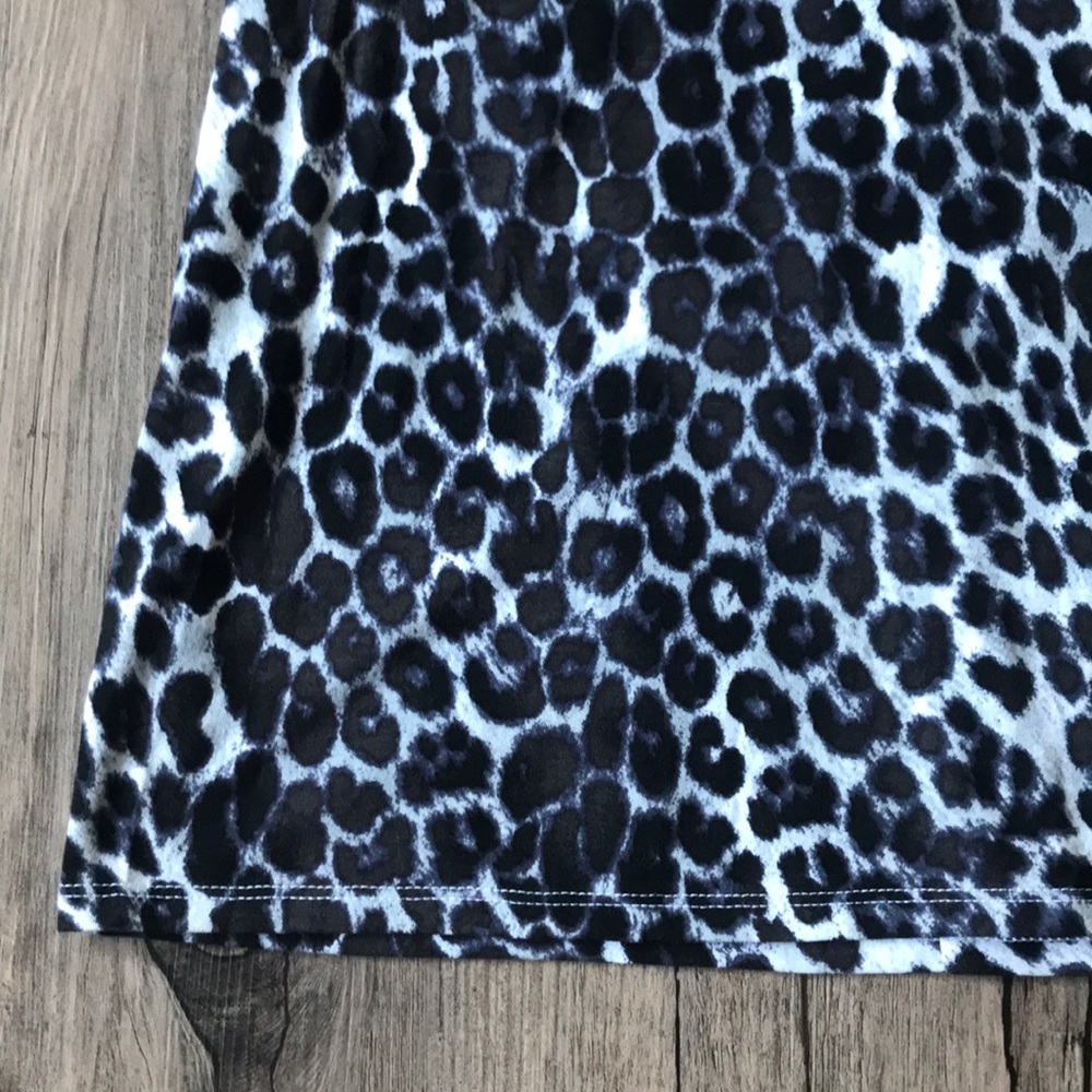 Express | Leopard Print Dress 🐆 - Picture 4 of 7